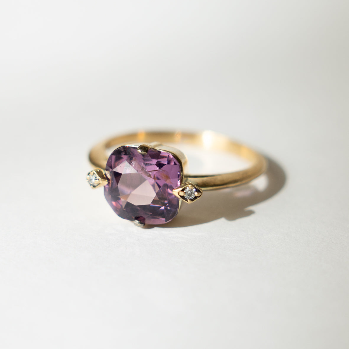 Anillo Purple Spinel