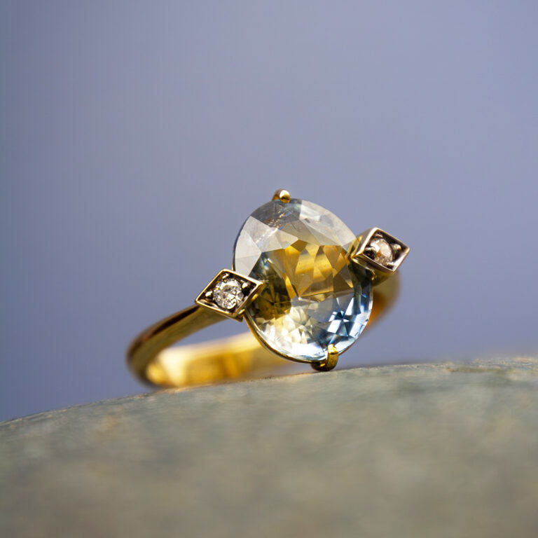 Anillo Oval Sapphire