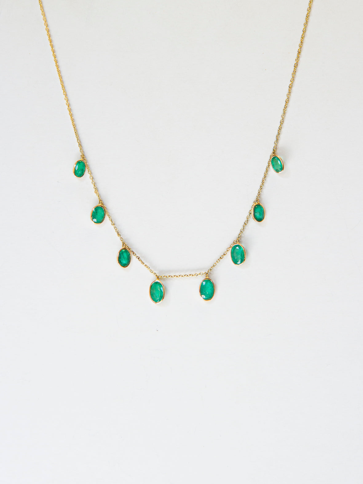 Collar Emerald Drop