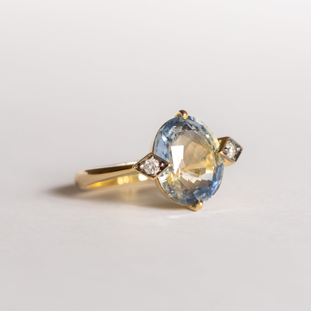 Anillo Oval Sapphire