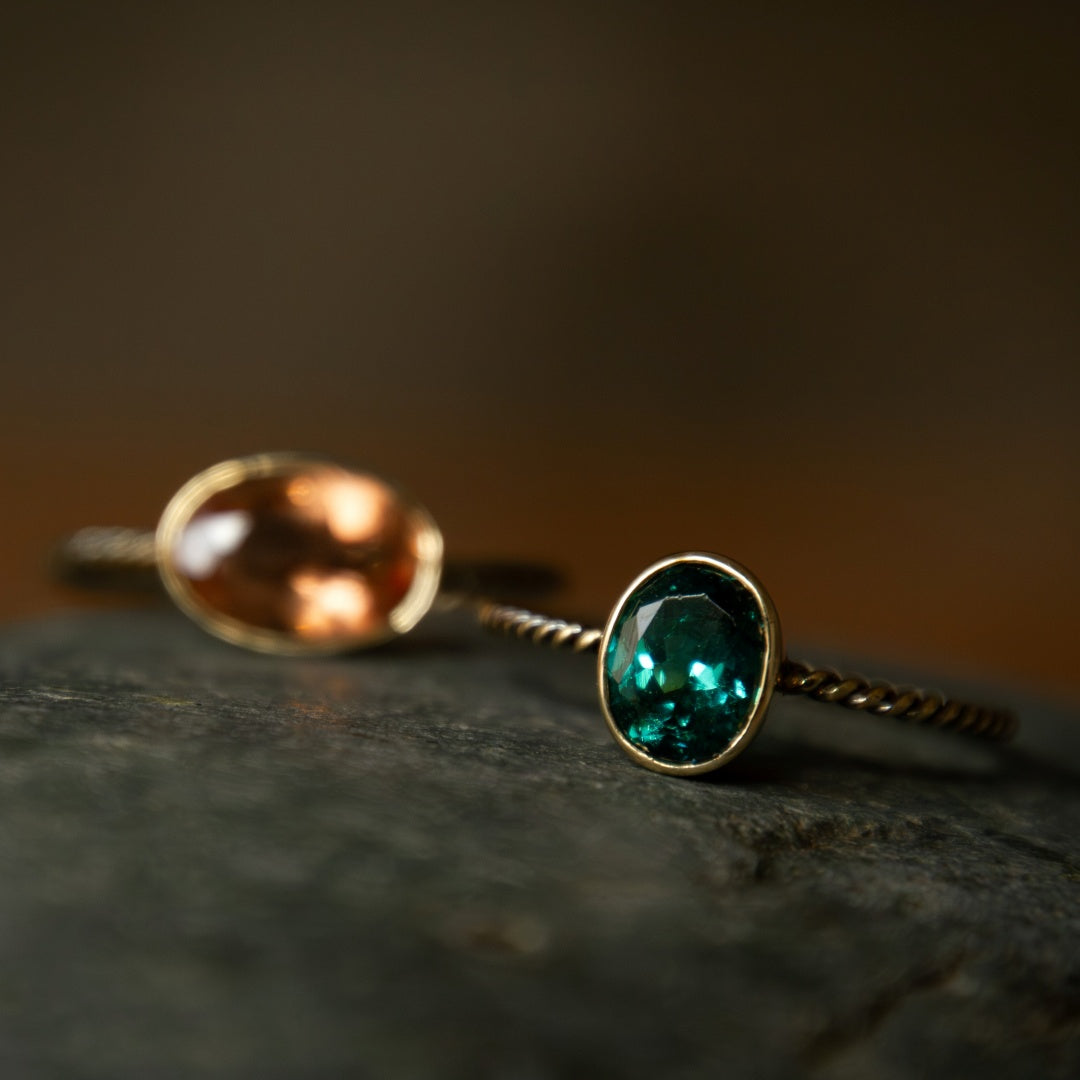 Anillo Twist Green Tourmaline